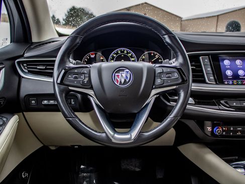 Used 2023 Buick Enclave Avenir w/ Avenir Technology Package image 28