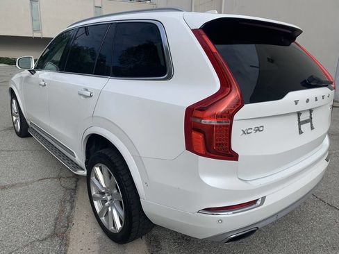 Used 2016 Volvo XC90 T8 Inscription w/ Vision Package AWD/4WD image 17