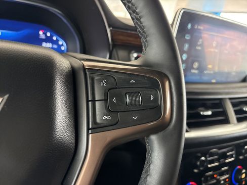 Used 2024 Chevrolet Suburban High Country AWD/4WD image 34