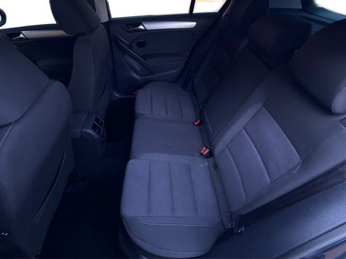 Used 2012 Volkswagen Golf TDI image 23