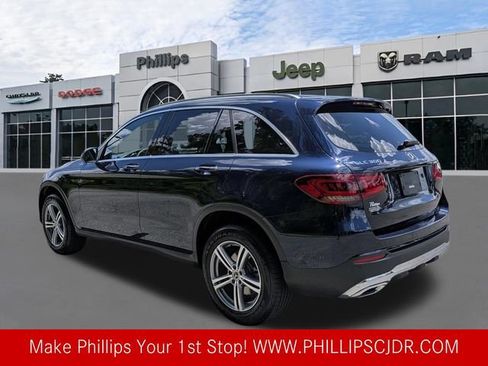Used 2022 Mercedes-Benz GLC 300 4MATIC image 5