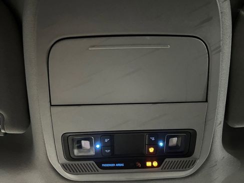 Used 2023 Ford F350 XLT w/ FX4 Off-Road Package image 33