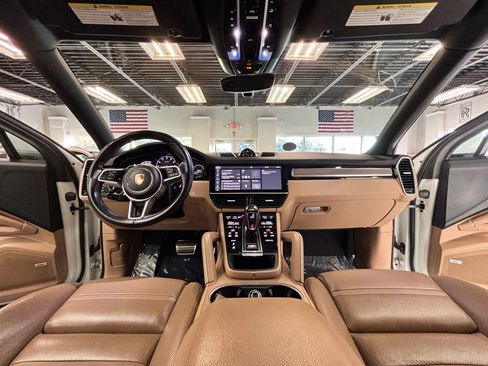 Used 2019 Porsche Cayenne S AWD/4WD image 25