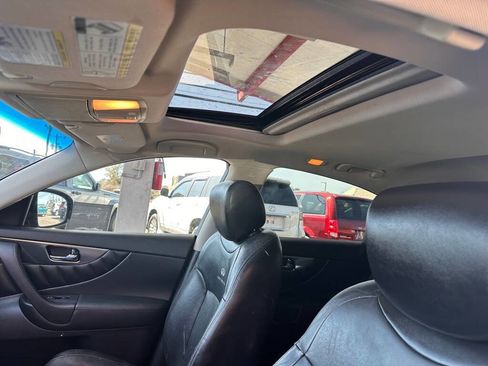 Used 2011 INFINITI FX35 AWD w/ Premium Pkg image 12