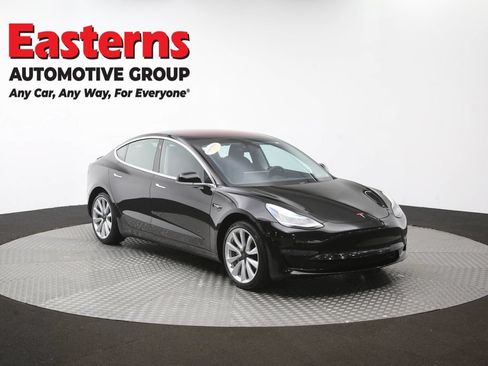 Used 2018 Tesla Model 3 Mid Range RWD image 44