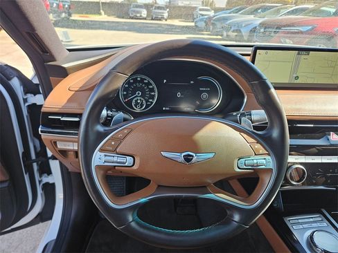 Used 2023 Genesis G80 2.5T image 17