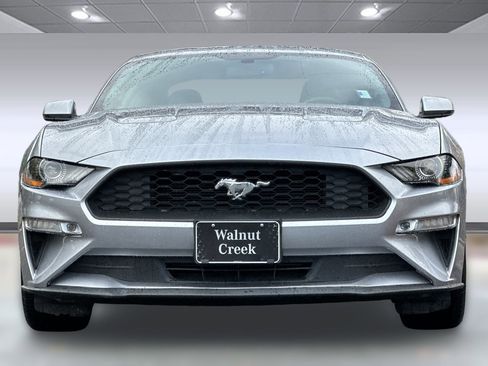 Used 2020 Ford Mustang Premium image 5