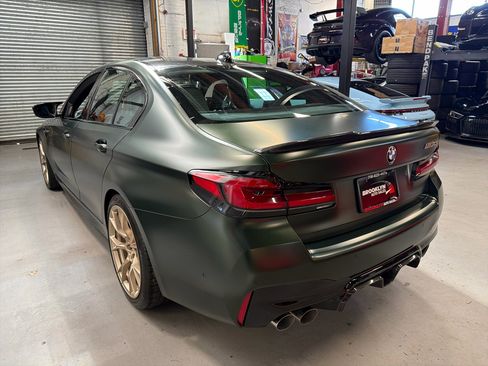 Used 2022 BMW M5 CS image 8