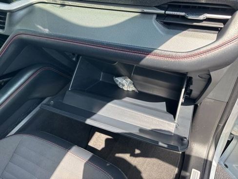 Used 2025 Ford Explorer ST-Line w/ ST-Line Street Pack AWD/4WD image 44