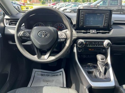 Used 2021 Toyota RAV4 XLE FWD image 13