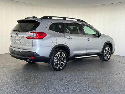 New 2026 Subaru Ascent Limited AWD/4WD image 4