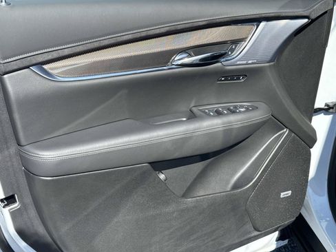 New 2025 Cadillac XT6 Premium Luxury w/ Platinum Package FWD image 19