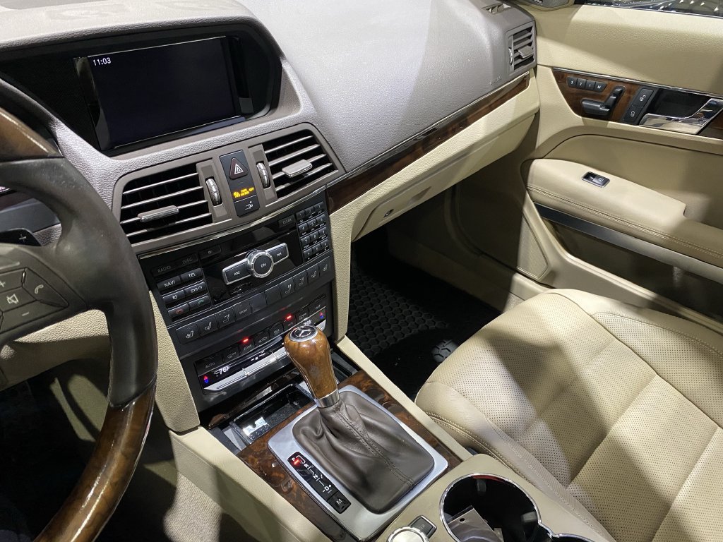 Used 2013 Mercedes-Benz E 550 Cabriolet image 5
