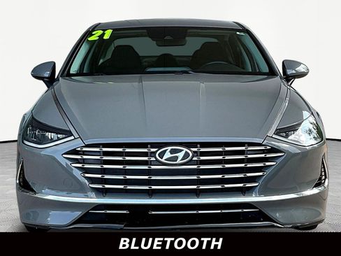 Used 2021 Hyundai Sonata SEL FWD image 2