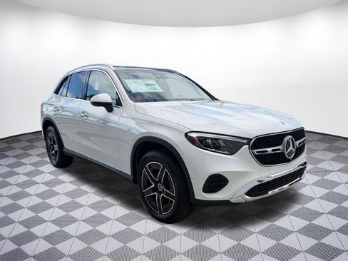 Used 2026 Mercedes-Benz GLC 300 image 7