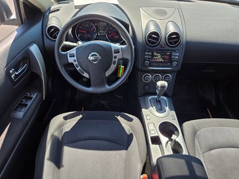 Used 2012 Nissan Rogue S w/ Special Edition Pkg FWD image 11