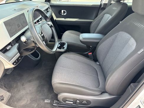 Used 2024 Hyundai Ioniq 5 SEL RWD image 25