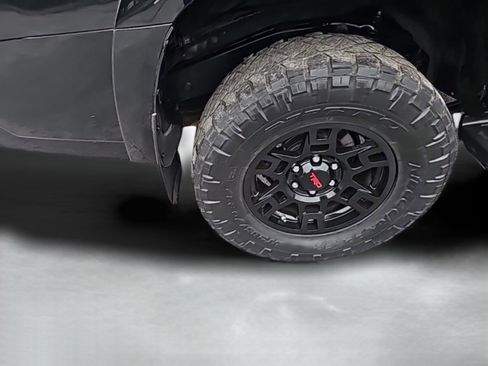 Used 2020 Toyota 4Runner SR5 image 14