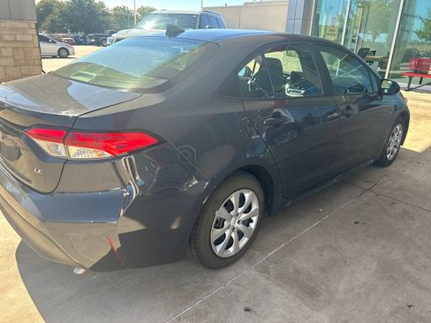 Used 2024 Toyota Corolla LE FWD image 9