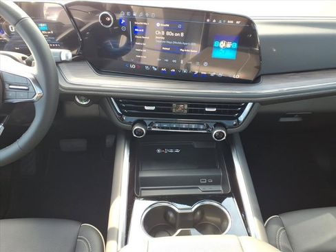 New 2026 Chevrolet Suburban Premier w/ Sun And Tow Package RWD image 25