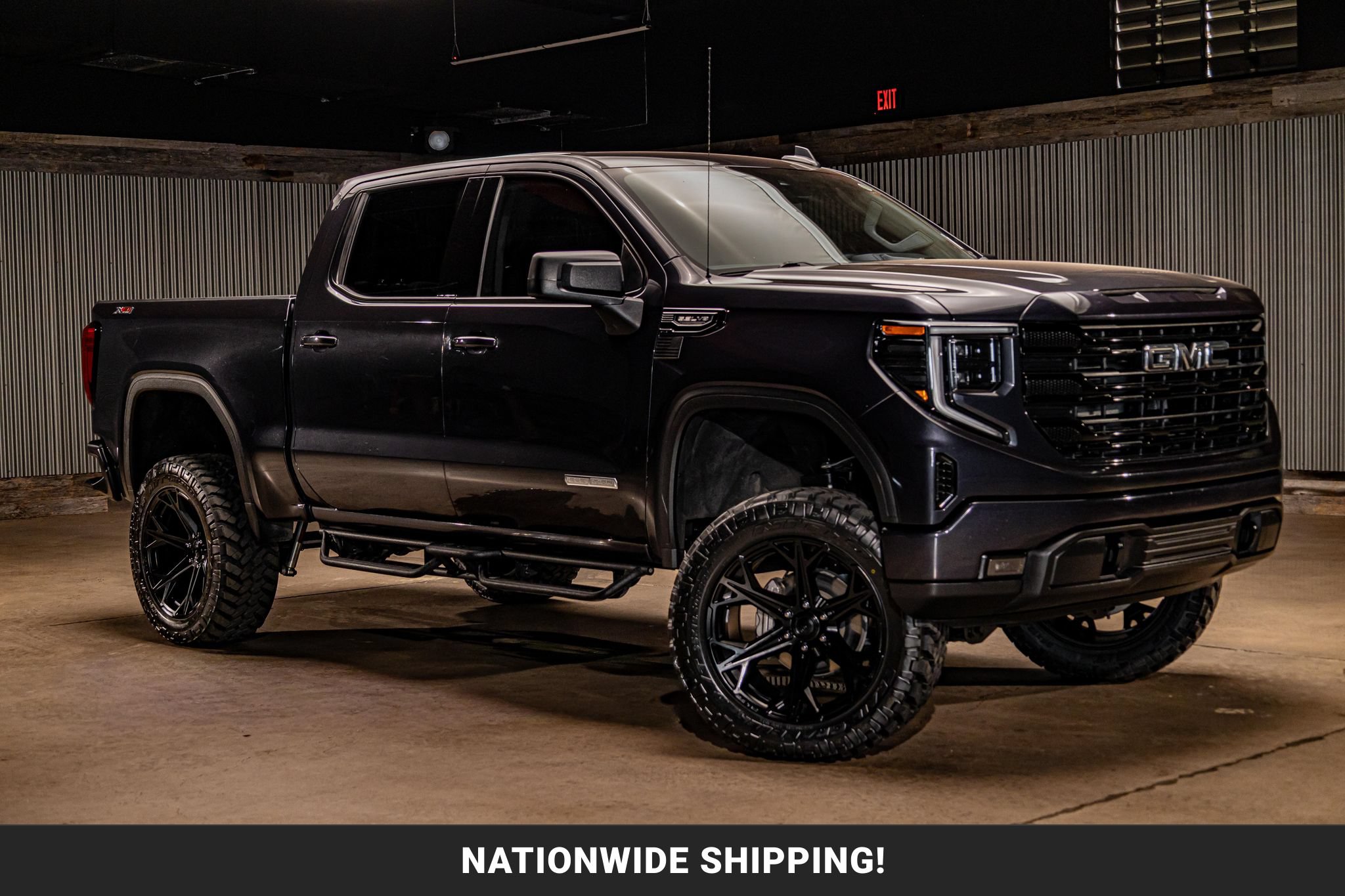 Used 2025 GMC Sierra 1500 Elevation w/ X31 Off-Road Package AWD/4WD image 1