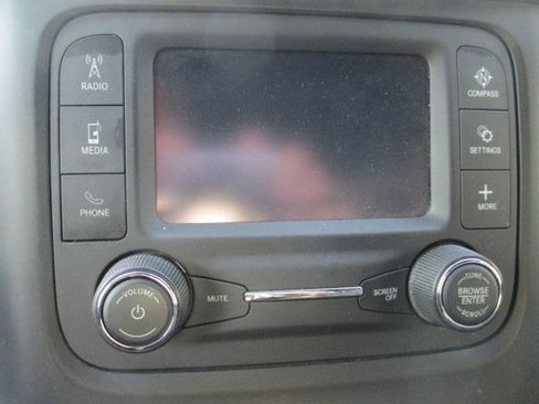 Used 2022 RAM 3500 Tradesman w/ Chrome Appearance Group image 17