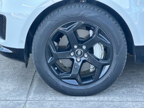 Used 2020 Land Rover Range Rover Sport HSE AWD/4WD image 24
