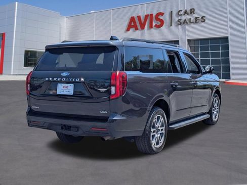 Used 2025 Ford Expedition Max Active AWD/4WD image 6