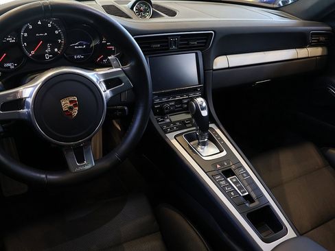 Used 2014 Porsche 911 Turbo S image 44