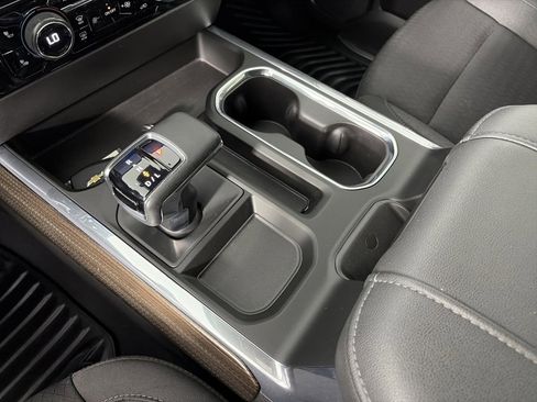 Used 2023 Chevrolet Silverado 1500 RST image 22