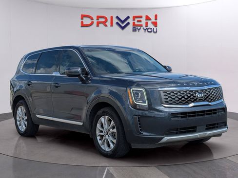 Used 2021 Kia Telluride LX FWD image 7