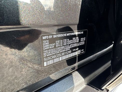 Used 2020 BMW X5 xDrive40i w/ Executive Package image 23