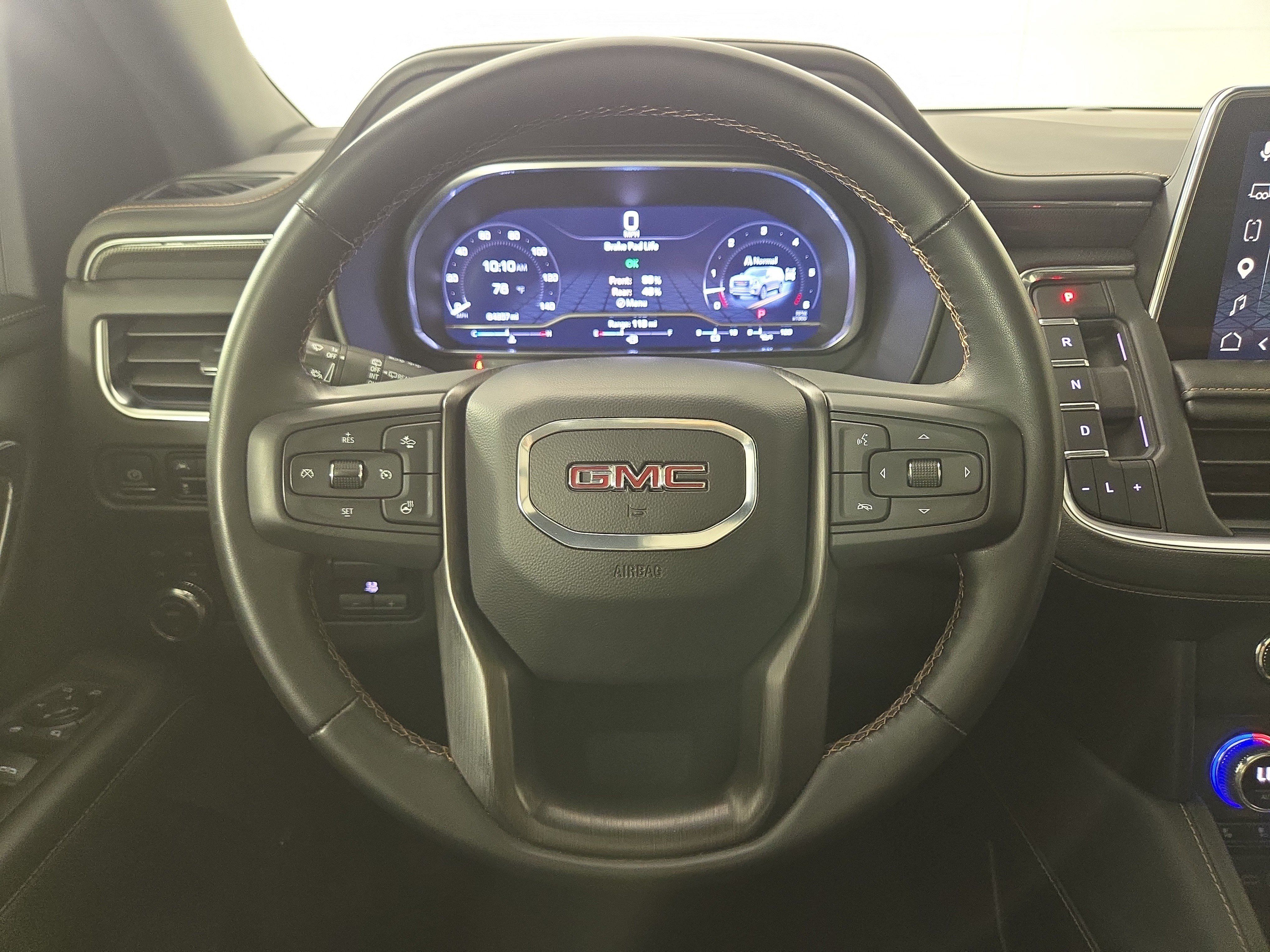 Certified 2023 GMC Yukon AT4 w/ AT4 Premium Plus Package AWD/4WD image 15