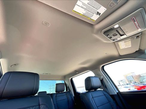Used 2024 Toyota Tundra Limited image 13