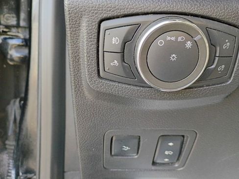 Used 2017 Ford F250 Platinum w/ FX4 Off-Road Package image 27