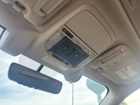 Used 2020 Subaru Forester Limited w/ Popular Package #3 image 40