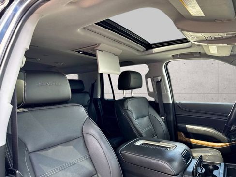 Used 2020 GMC Yukon Denali w/ Open Road Package image 5