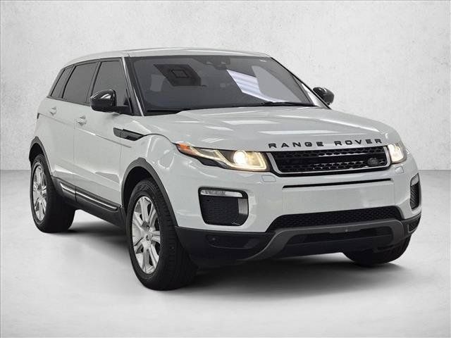 Used 2018 Land Rover Range Rover Evoque SE AWD/4WD image 3