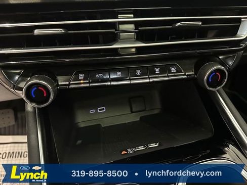 Used 2024 Chevrolet Traverse RS w/ LPO, Floor Liner Package image 16