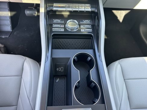 New 2026 Lincoln Nautilus Premier w/ Equipment Group 102A image 22