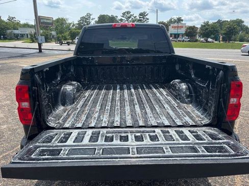Used 2018 Chevrolet Silverado 1500 LT w/ LT Eassist Package RWD image 16