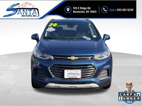 Used 2020 Chevrolet Trax LT FWD image 2