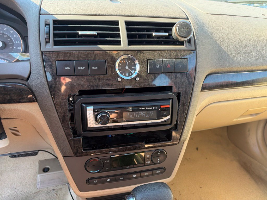Used 2006 Mercury Milan Premier FWD image 13