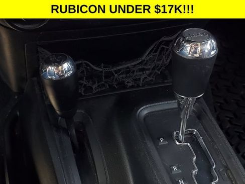 Used 2017 Jeep Wrangler Unlimited Rubicon w/ Cold Weather Group AWD/4WD image 20