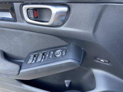 Used 2025 Honda Civic Sport image 49