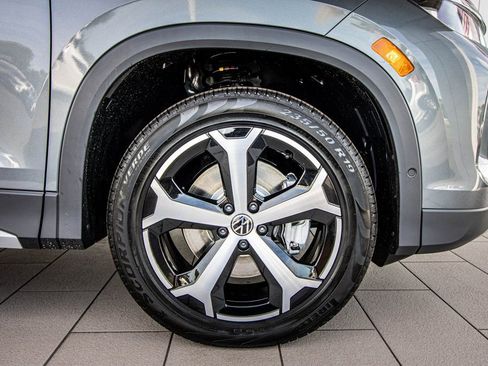 New 2026 Volkswagen Tiguan SE image 20