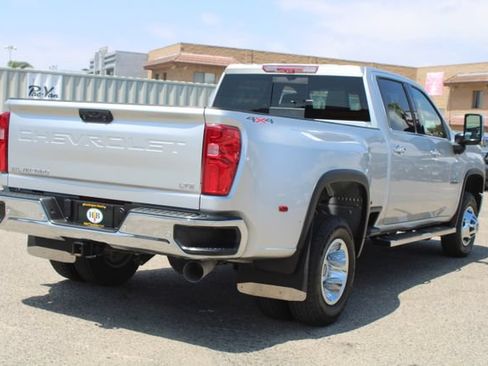 Used 2022 Chevrolet Silverado 3500 LTZ w/ LTZ Texas Edition AWD/4WD image 5