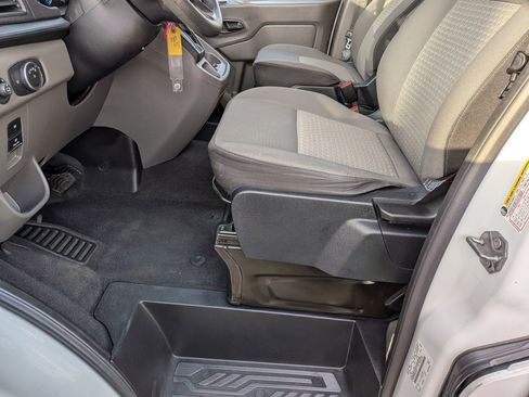 Used 2021 Ford Transit 350 XLT image 11