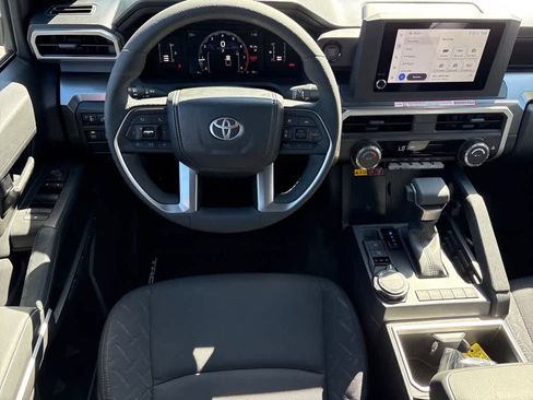 Used 2025 Toyota Tacoma SR5 w/ SR5 Upgrade Package image 4