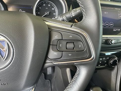 Used 2022 Buick Encore GX Preferred w/ Cold Weather Comfort Package FWD image 22